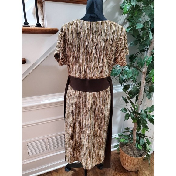 Rabbits Designs Women's Brown Polyester V-Neck Short Sleeve Knee Length Dress 12 - Picture 8 of 11